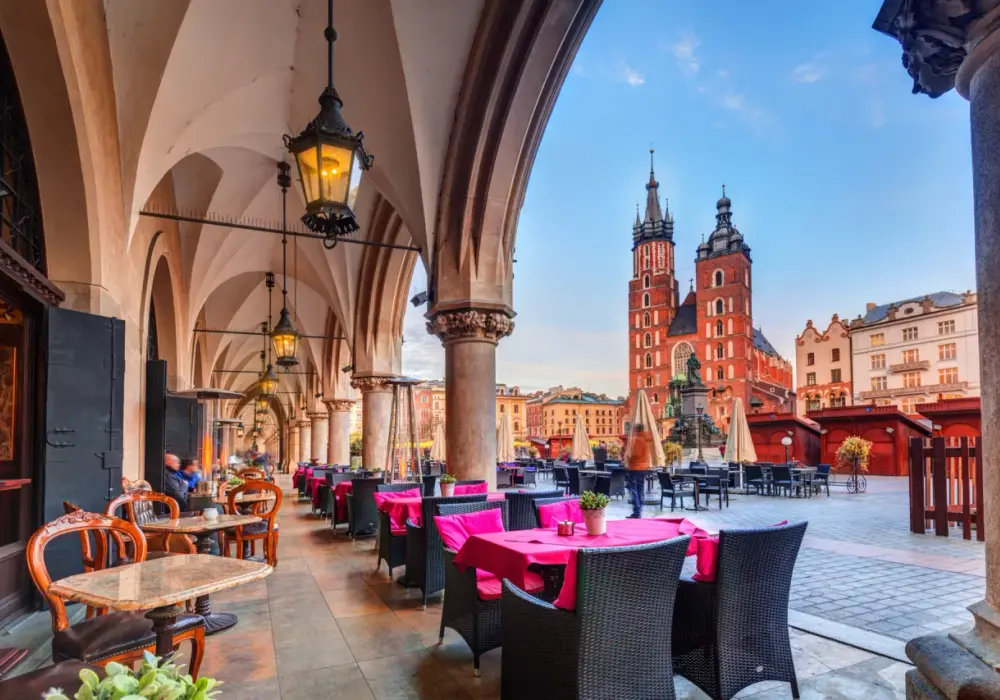 Jakie restauracje na rynku w Krakowie zachwycają kubki smakowe?