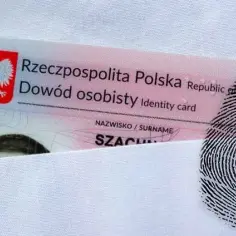 Jakie odciski palców do paszportu? Poznaj ważne informacje i zasady
