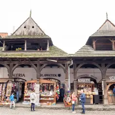 Kazimierz Dolny zachwyci Cię cudami. Co musisz tam zobaczyć?