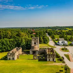 Zagnańsk atrakcje, które zaskoczą każdego turystę i odkryją piękno regionu