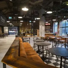 Czy wizyta w restauracji Fabryka to kulinarna przygoda życia? Rady