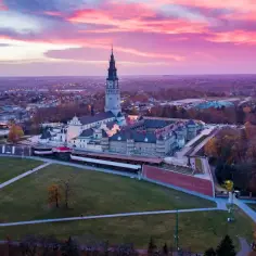 Częstochowa: 7 miejsc pielgrzymkowych i historycznych, które warto odwiedzić