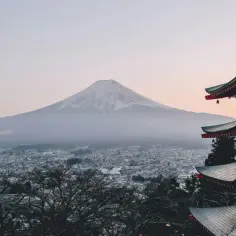 Ile naprawdę kosztuje lot do Japonii? Średnie ceny biletów z Polski